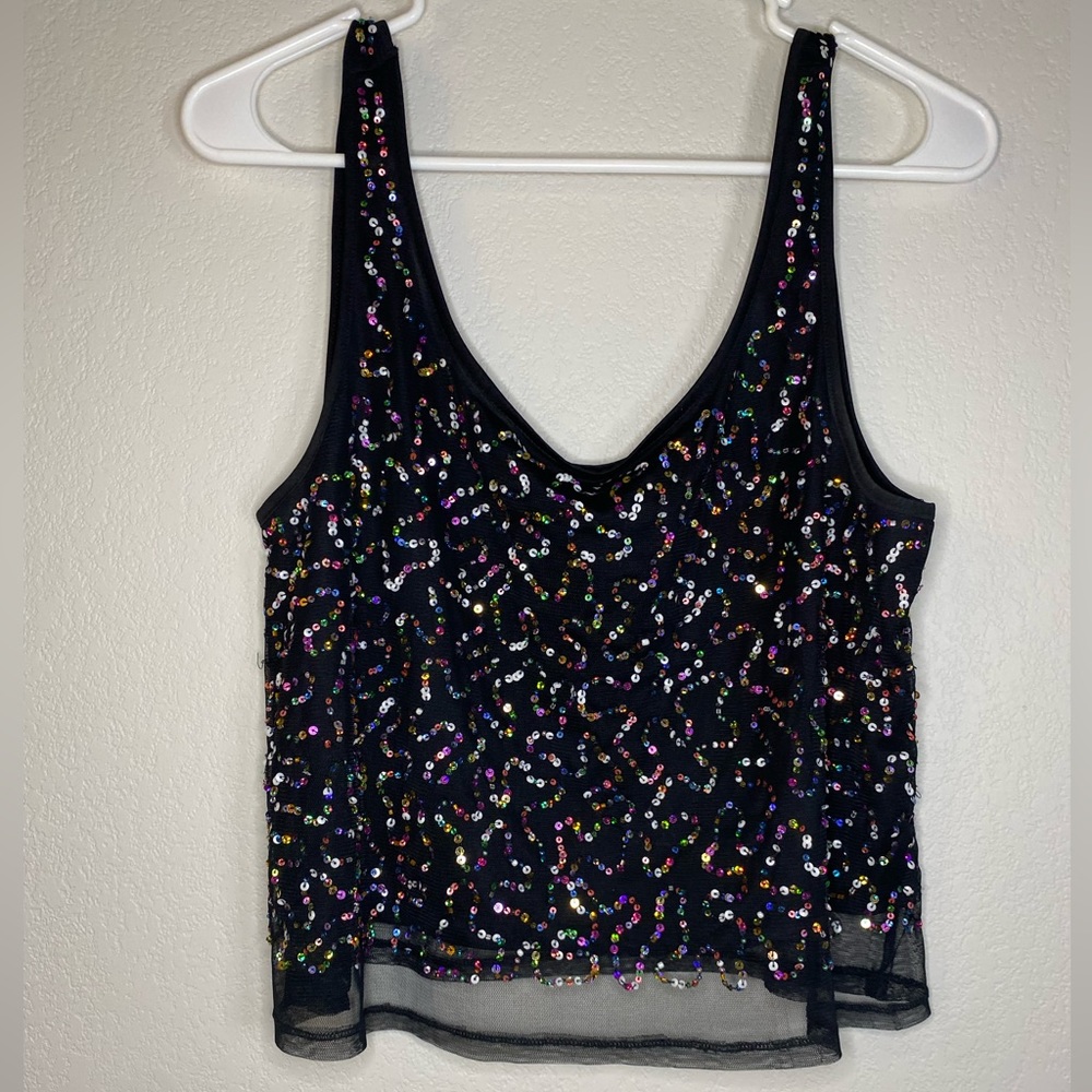 ECU Divided sequin top
